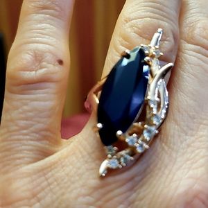 Faux sapphire and dimonds ring